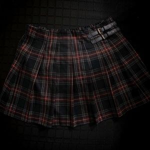 Medium, Plaid mini skirt